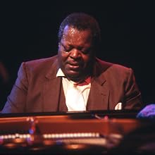 Oscar Peterson - Photo of Oscar Peterson