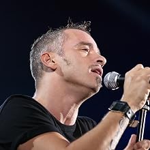 Eros Ramazzotti - Italian pop singer Eros Ramazzotti perfo
