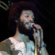 Gil Scott-Heron - Photo of Gil Heron Scott