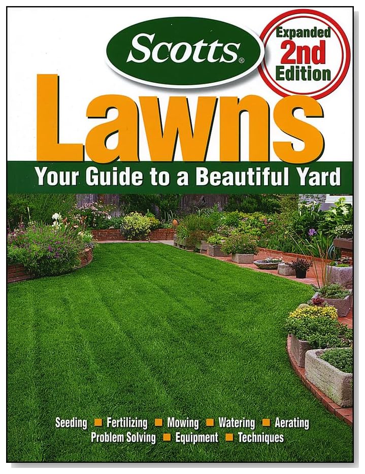 Lawns: Your Guide to to a Beautiful Yard [Paperback]