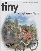 Tiny krĳgt een fiets by Gĳs Haag