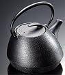 SHA RA KU MONO 鉄瓶「斜円」 M 508091