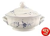 Villeroy & Boch Vieux Luxembourg 51 oz covered vegetable