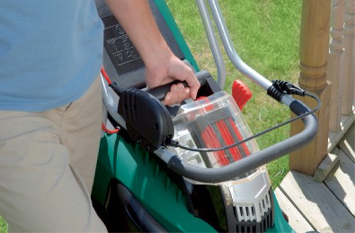 BOSCH �o�b�e���[�K�[�f���o���J���Z�b�g ISIO