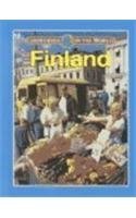 Finland (Countries of the World) by Meichun Zhong