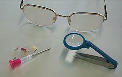 

Magnified Eyeglass Repair Kit