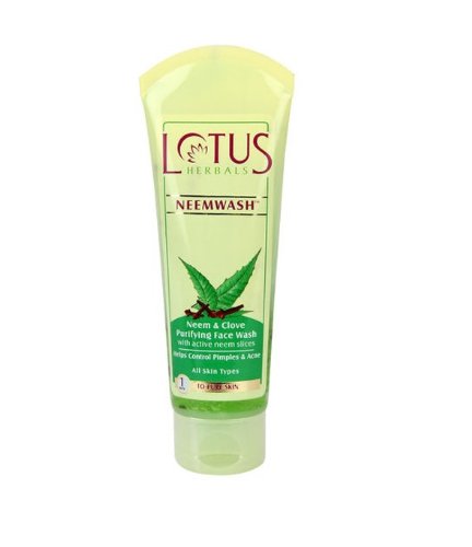 Lotus Herbals Neemwash Neem and Clove Ultra-Purifying Face Wash with Active Neem Slices