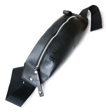 SEAL≪シール≫　ボディバッグ／collabo+model