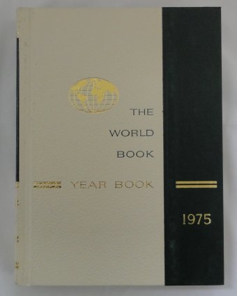 The World Book Yearbook (World Book) by World Book