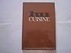 Lui cuisine.
