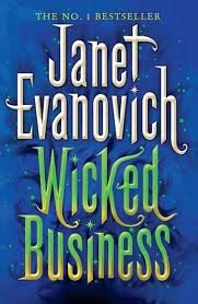 Wicked Business (Large Print Edition) (A Lizzy adn Diesel Novel) by Janet Evanovich