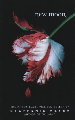 New Moon (Thorndike Press Large Print Literacy Bridge Series) by Stephenie Meyer