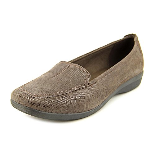 Clarks Women's Haydn Gloss Slip on Shoes