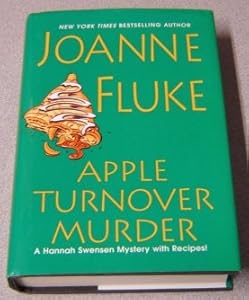 Apple Turnover Murder, Large Print