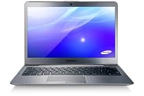 Samsung Serie 5 Thin & Light 535U3C-A03 33,8cm (13,3 Zoll) Notebook (AMD A4-4355M APU, 1,9 GHz, 4GB RAM, 500GB HDD, AMD Radeon HD 7400G, Win 8) silber