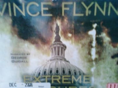 Extreme Measures, Narrated By George Guidall, 11 Cds