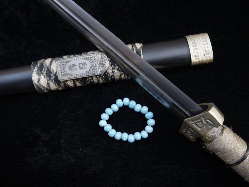 

Longquan sword/War sword/Black wood Scabbard/Damascus steel knife body/Alloy fitting/Length 30"