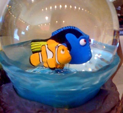 

Disney Finding Nemo Seagull Mine Snowglobe