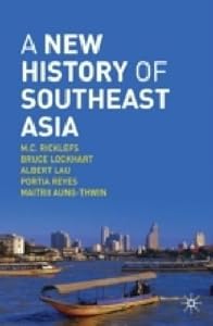 A New History of Southeast Asia by Maitrii Aung-Thwin