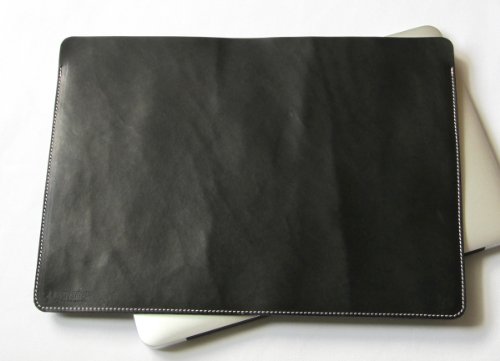 MacBook Air 11インチ　オイルヌメ牛本革ケース　黒（糸：ピンク）