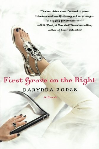 First Grave on the Right by Darynda Jones