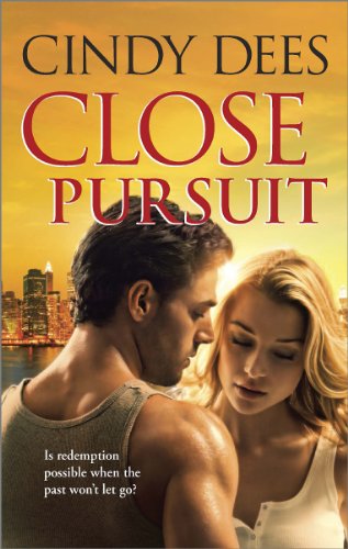Close Pursuit (Hqn) by Cindy Dees
