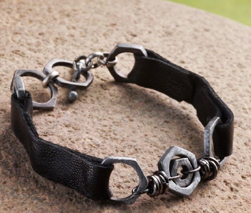 

Soulfully Worn Leather, Nut & Washer Toggle Bracelet