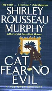 Cat Fear No Evil (Joe Grey Mysteries)