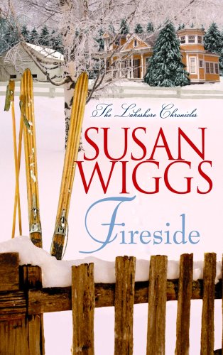 Fireside (Center Point Platinum Romance (Large Print)) by Susan Wiggs
