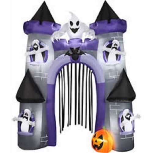 thumbnail image 2 of Gemmy 12-Foot Inflatable Outdoor Movie Screen - Deluxe Widescreen, Self-Inflating, Includes Fan, Stakes, Tethers & Carry Bag 2 of 13