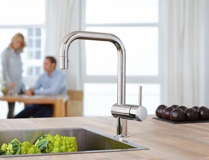 Grohe Minta Dual Spray Pull Out Kitchen Faucet