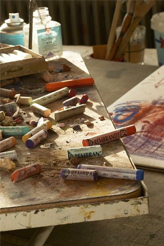 

Rembrandt Soft Pastel Permanent Green Light 618.5