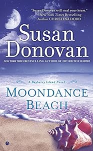 Moondance Beach: A Bayberry Island Novel