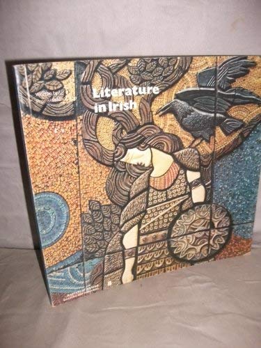 Literature in Irish by Proinsias Mac Cana