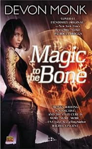 Magic to the Bone (Allie Beckstrom, Book 1)