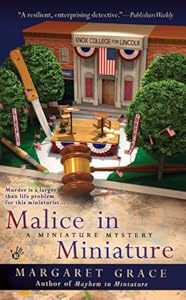 Malice in Miniature: A Miniature Mystery