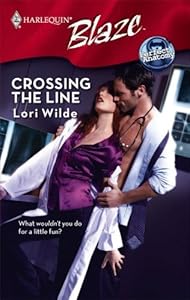 Crossing the Line (Harlequin Blaze)