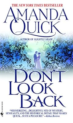 Don't Look Back (Lavinia Lake / Tobias March Book 2)