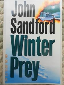 Winter Prey (Thorndike Press Large Print Paperback Series)