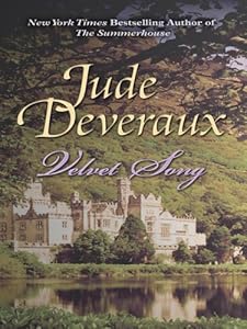 Velvet Song (Thorndike Famous Authors)