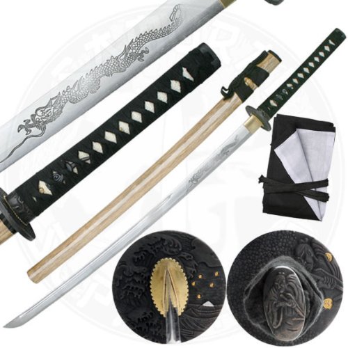 

HAND SHARPENED CARBON STEEL KATANA with DRAGOM HORIMONO ENGRAVING