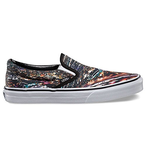 Vans Unisex Classic Slip-On City Sneakers-Black/True White