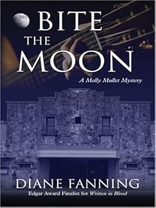 Bite the Moon (Five Star Mystery Series) (Five Star Mystery Series) (Five Star First Edition Mystery)