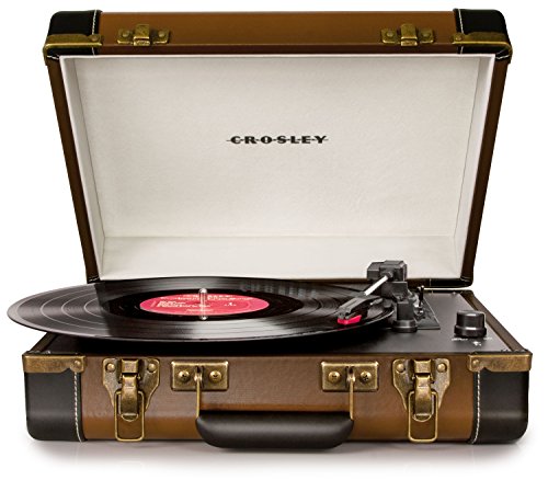 Crosley CR6019A-BREU - Tocadiscos (3 velocidades, con enchufe en EU, puerto USB y altavoces estéreos incorporados) diseño maletín, color marrón