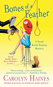 Bones of a Feather: A Sarah Booth Delaney Mystery