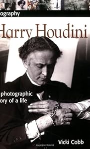 DK Biography: Harry Houdini