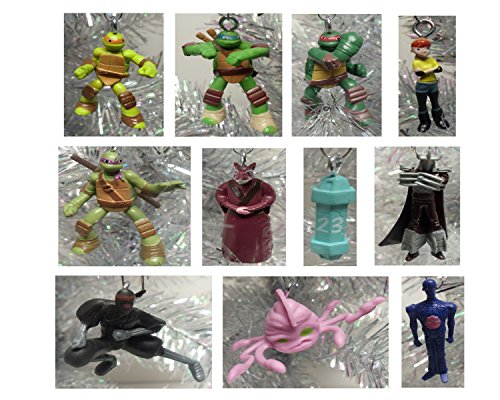 Teenage Mutant Ninja Turtles 12 Piece Holiday Christmas Tree MINI 1