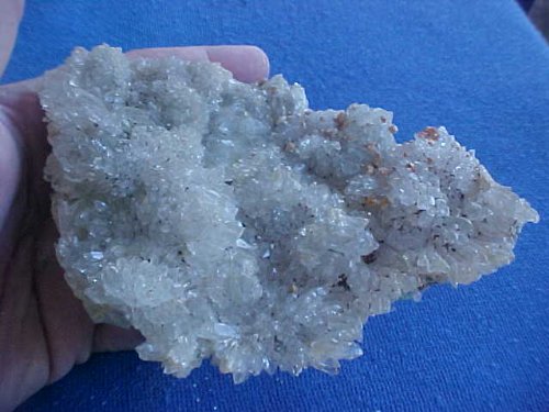 

Gemqz D1813 Quartz Points Large Cluster Plate Mangano Spots