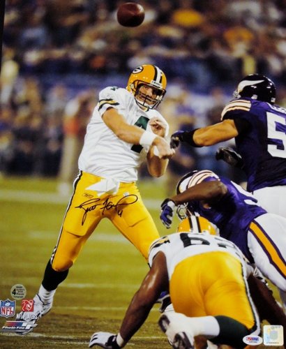 

Brett Favre Autographed / Hand Signed Green Bay Packers 16x20 RECORD BREAKING Photo - with PSA/DNA Authenticity