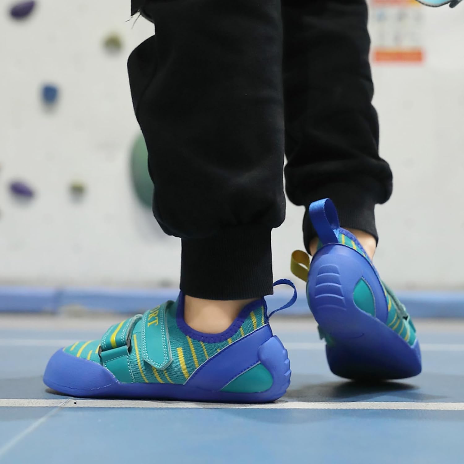 Womens Rock Climbing Shoes Lightweight Breathable Bouldering Gym Sports Sneakers For Female_vogvips.com
